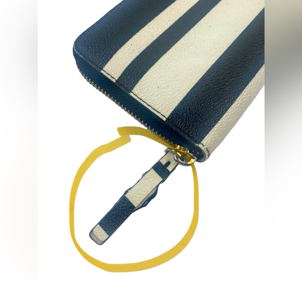 Kate Spade Shore Street Leather Black And Off White Striped Clutch Wallet - Picture 7 of 16
